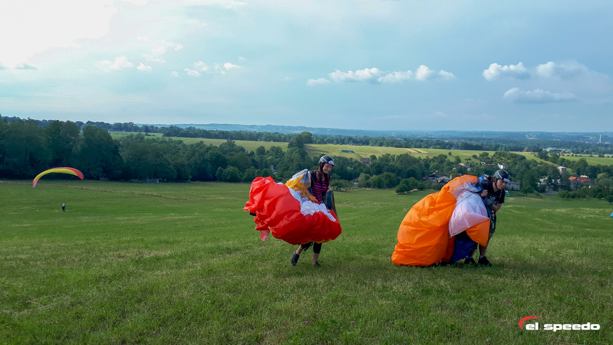 el-speedo-paragliding-kurz-13