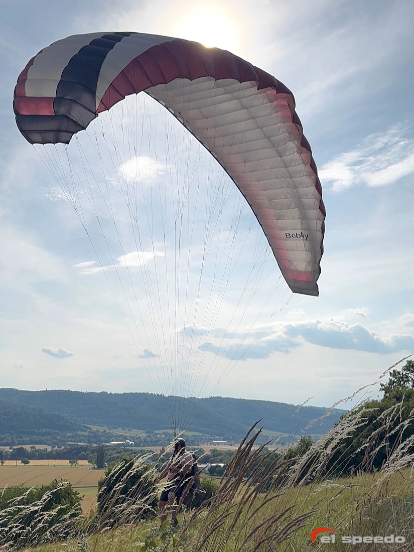 20250711_elspeedo_paragliding_beskydy_meduno_bassano_kurz_00018