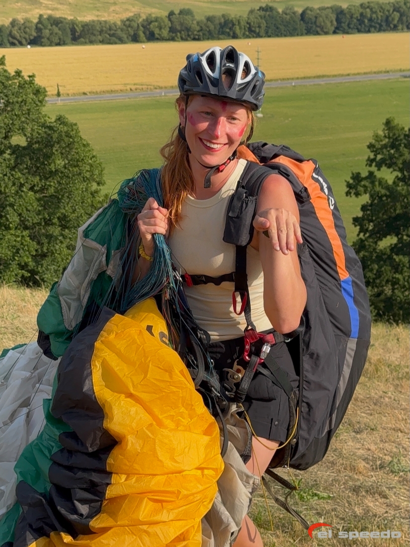 20250711_elspeedo_paragliding_beskydy_meduno_bassano_kurz_00022