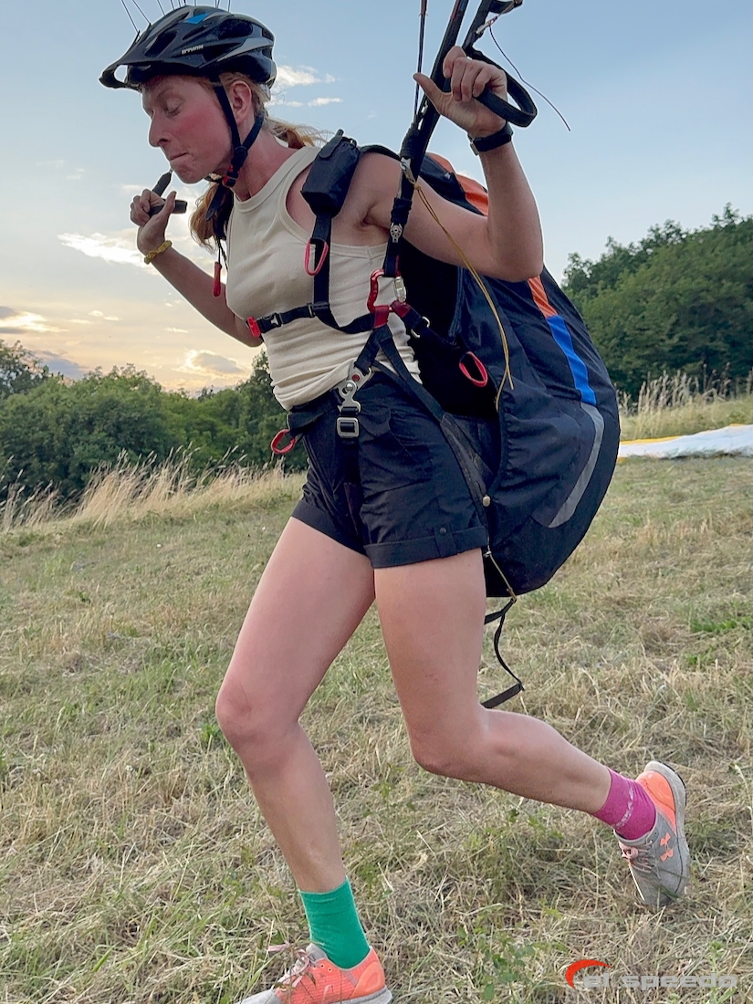 20250711_elspeedo_paragliding_beskydy_meduno_bassano_kurz_00034