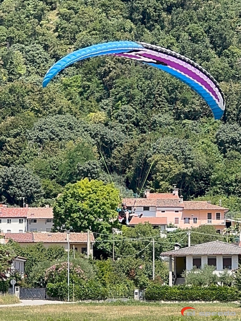 20250711_elspeedo_paragliding_beskydy_meduno_bassano_kurz_00068