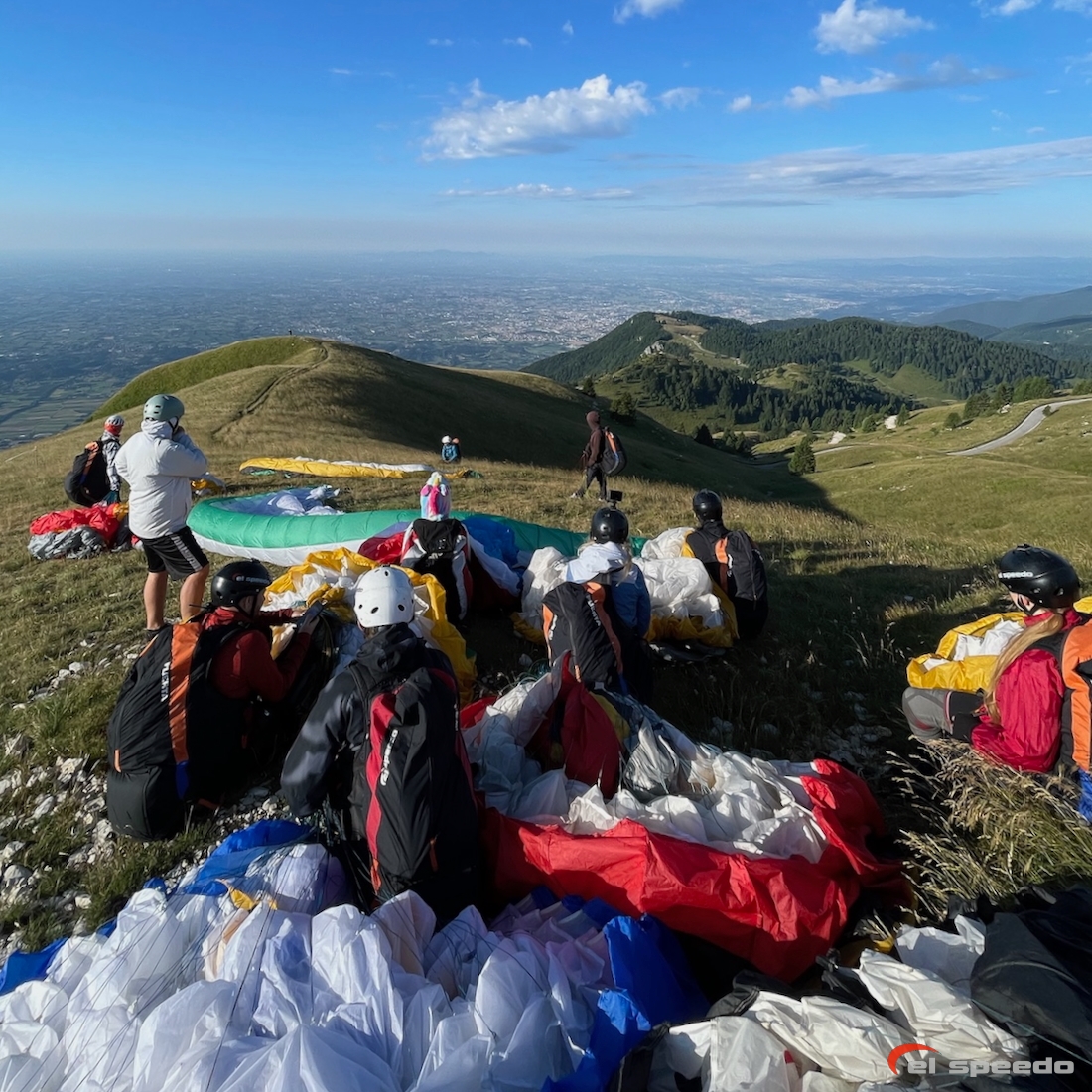 20250711_elspeedo_paragliding_beskydy_meduno_bassano_kurz_00087