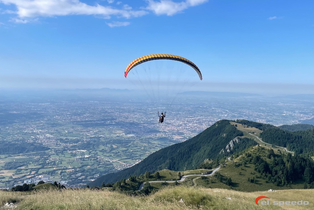 20250711_elspeedo_paragliding_beskydy_meduno_bassano_kurz_00091
