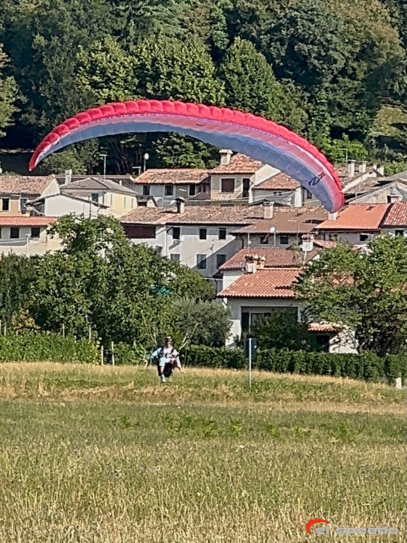 20250711_elspeedo_paragliding_beskydy_meduno_bassano_kurz_00092