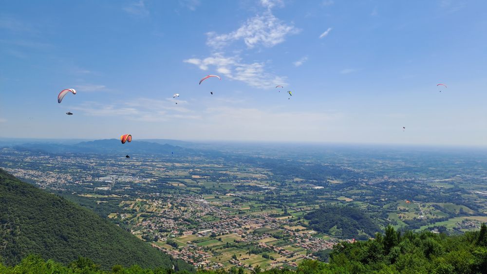 at-daja-07-2025-t010