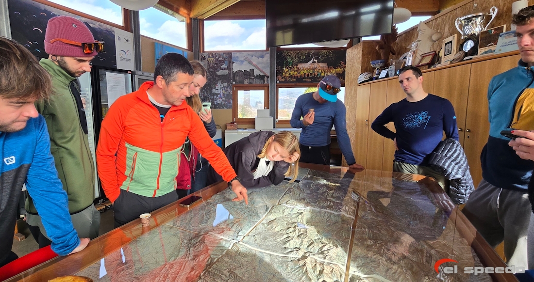 20251117_elspeedo_paragliding_italy_pokurzovky_kurz_00011