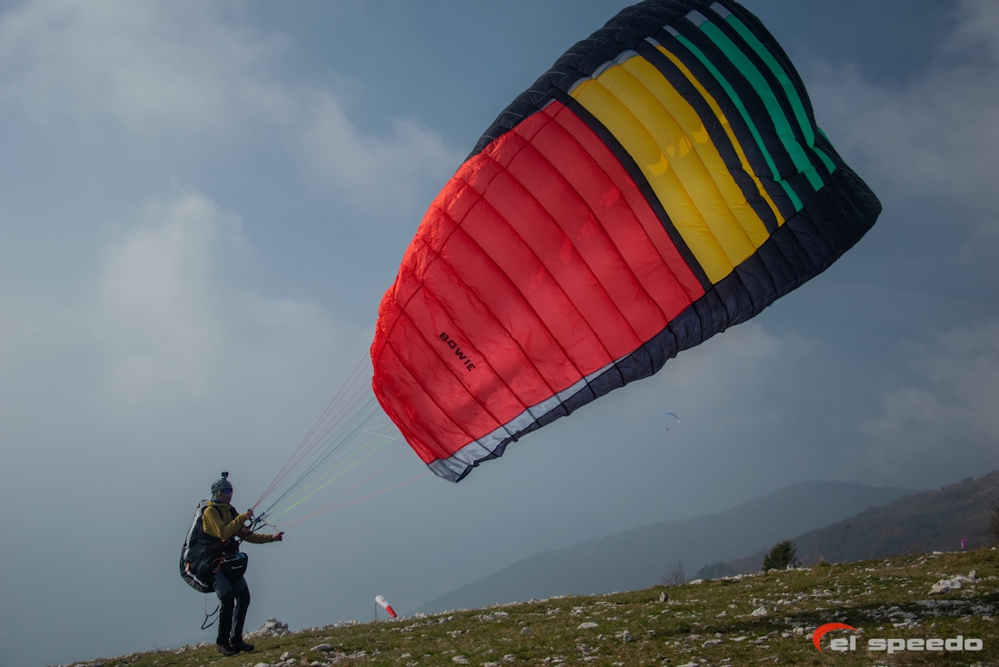 20251117_elspeedo_paragliding_italy_pokurzovky_kurz_00018