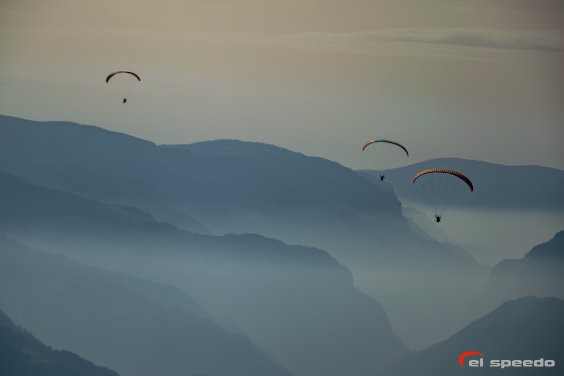 20251117_elspeedo_paragliding_italy_pokurzovky_kurz_00020