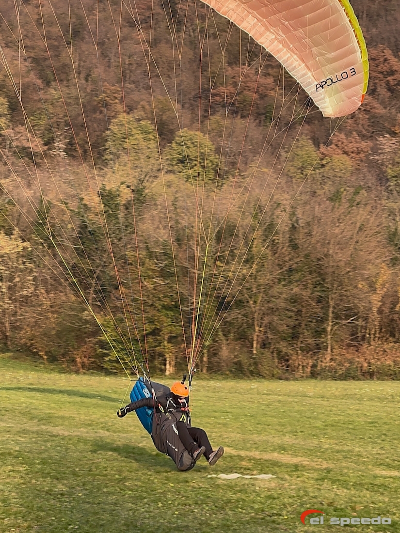 20251117_elspeedo_paragliding_italy_pokurzovky_kurz_00045