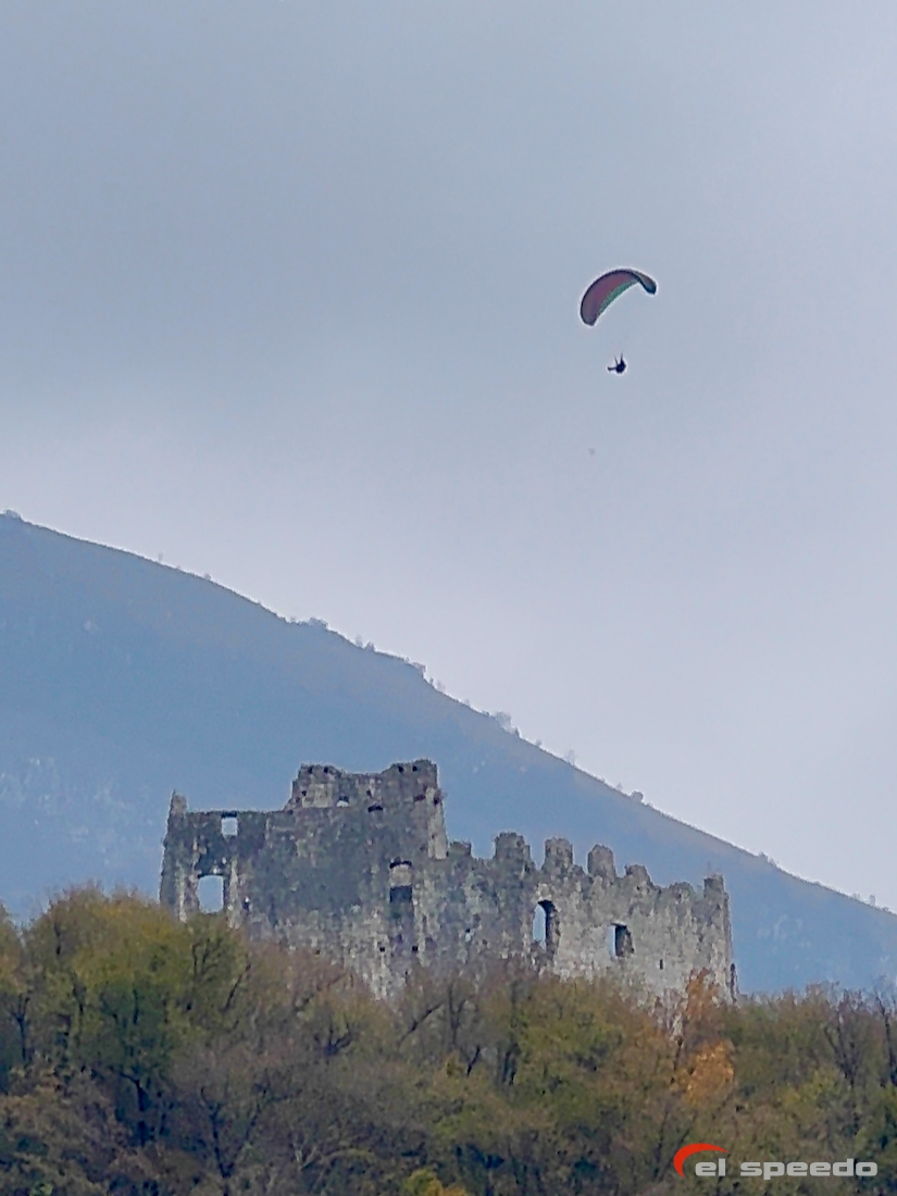 20251117_elspeedo_paragliding_italy_pokurzovky_kurz_00063