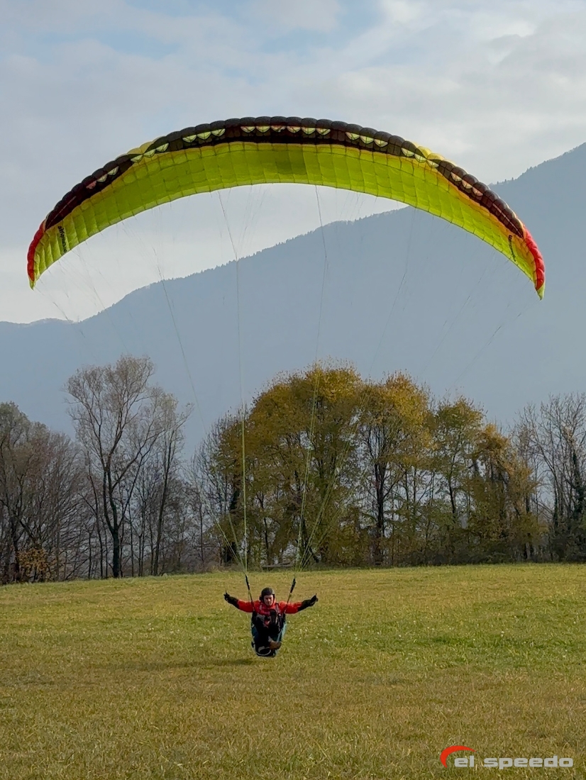 20251117_elspeedo_paragliding_italy_pokurzovky_kurz_00069