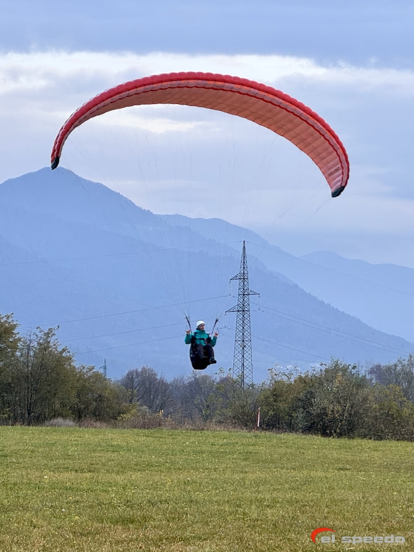 20251117_elspeedo_paragliding_italy_pokurzovky_kurz_00075