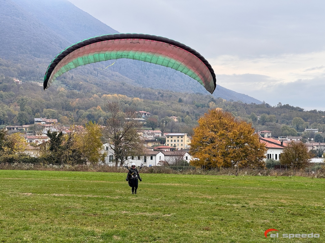 20251117_elspeedo_paragliding_italy_pokurzovky_kurz_00081