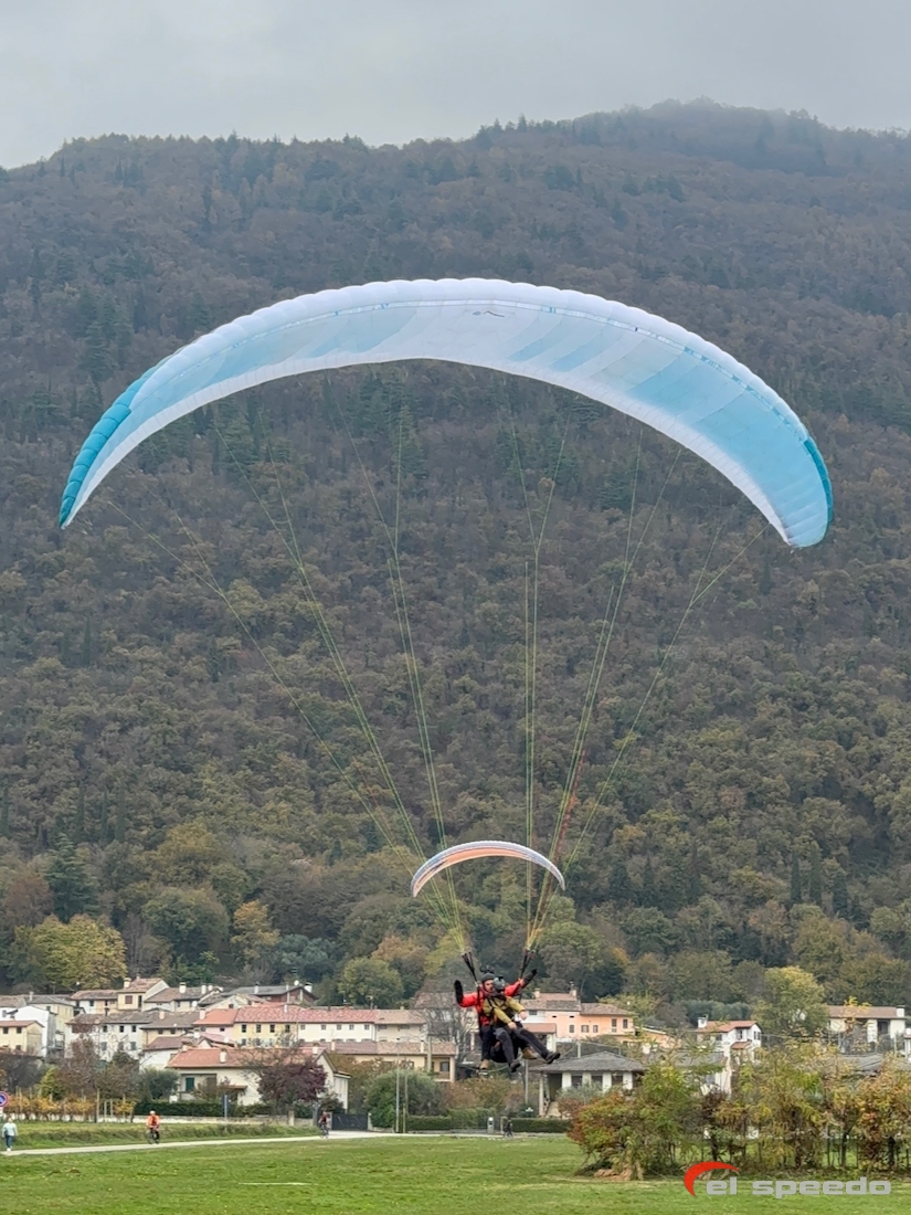 20251117_elspeedo_paragliding_italy_pokurzovky_kurz_00083