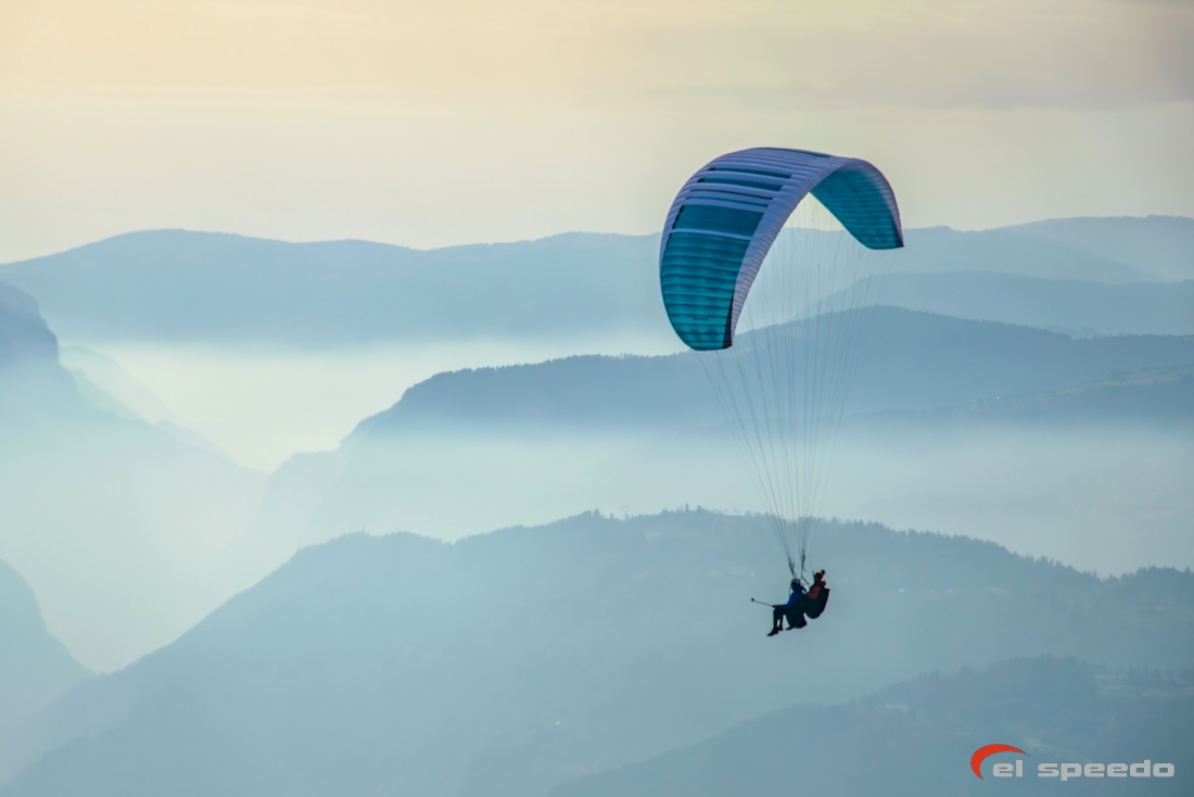 20251117_elspeedo_paragliding_italy_pokurzovky_kurz_00087