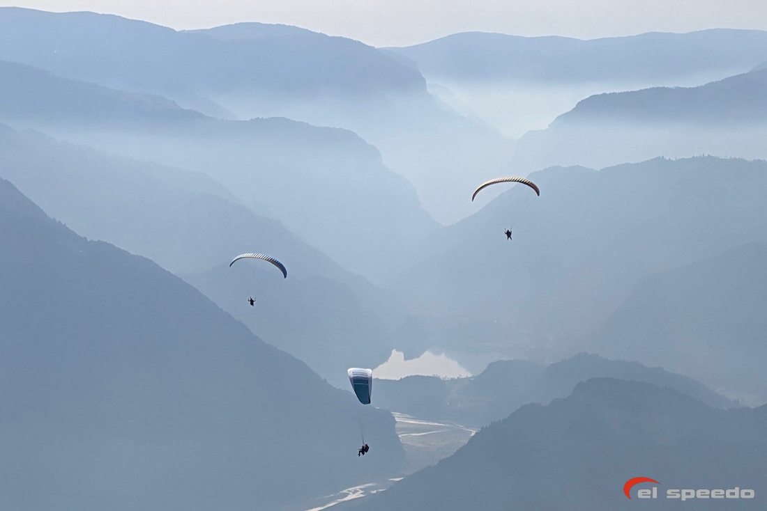 20251117_elspeedo_paragliding_italy_pokurzovky_kurz_00095