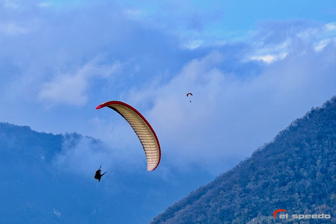 20251117_elspeedo_paragliding_italy_pokurzovky_kurz_00114