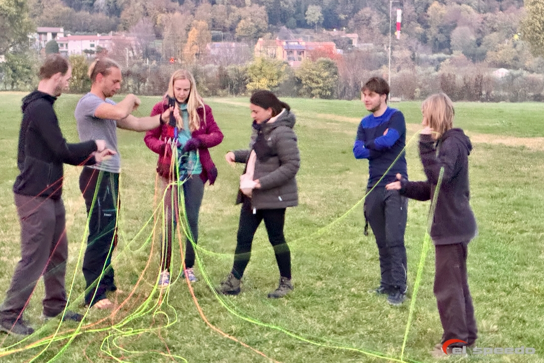 20251117_elspeedo_paragliding_italy_pokurzovky_kurz_00120
