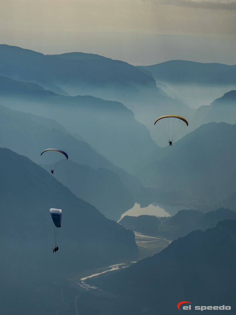 20251117_elspeedo_paragliding_italy_pokurzovky_kurz_00132
