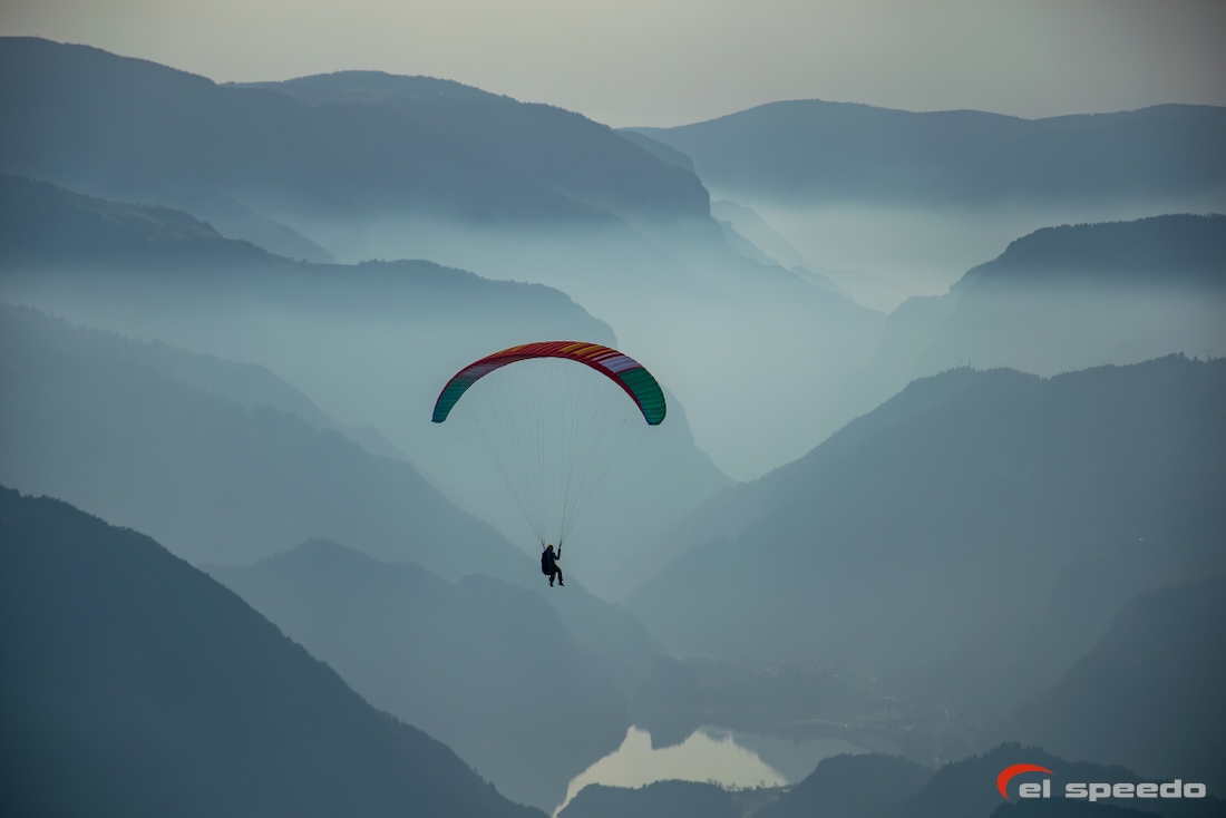20251117_elspeedo_paragliding_italy_pokurzovky_kurz_00133